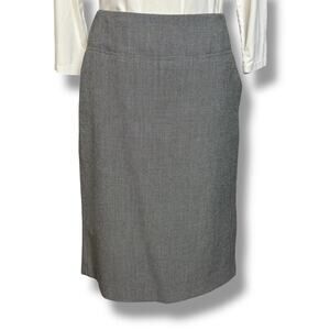 Rafaella Micro Houndstooth Pencil Skirt with Back Slit-Size 8